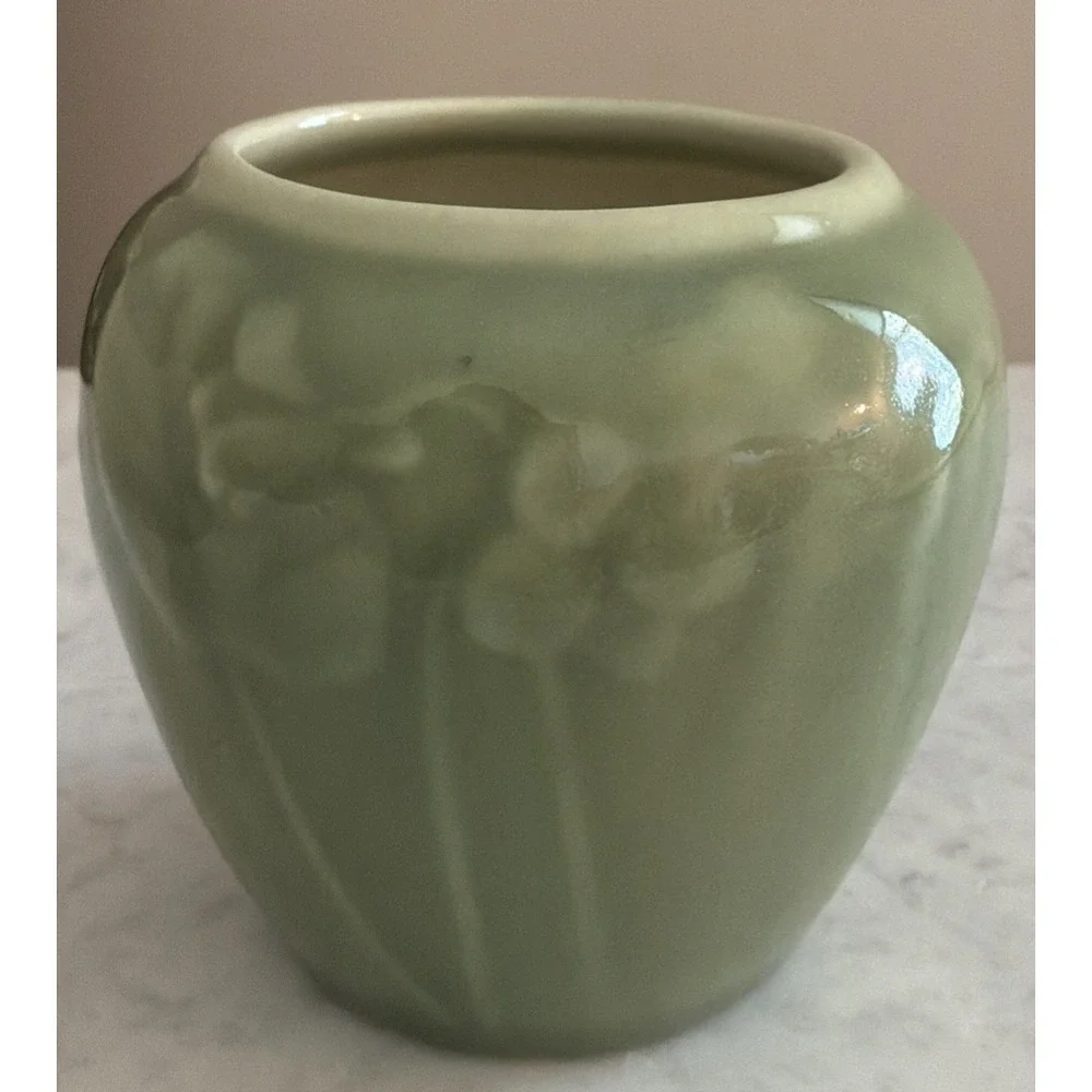 Vintage ROOKWOOD POTTERY Production Vase Embossed Flowers 1958 Cincinnati OH 4